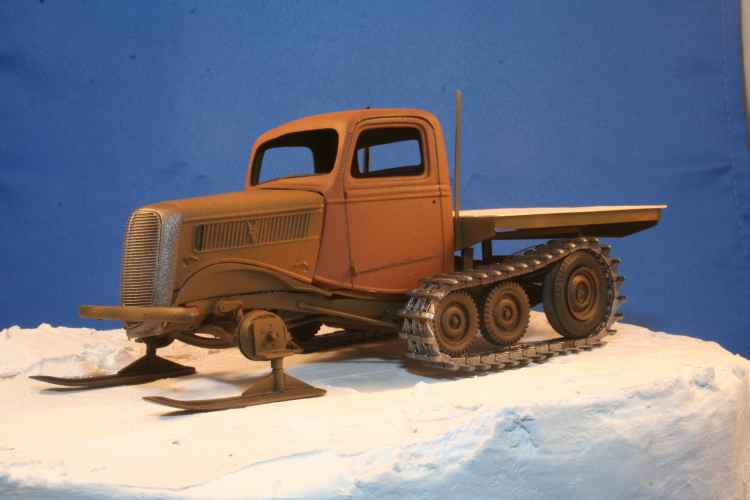 DIORAMAS - Page 2 1937 Ford Snowmobile final 27